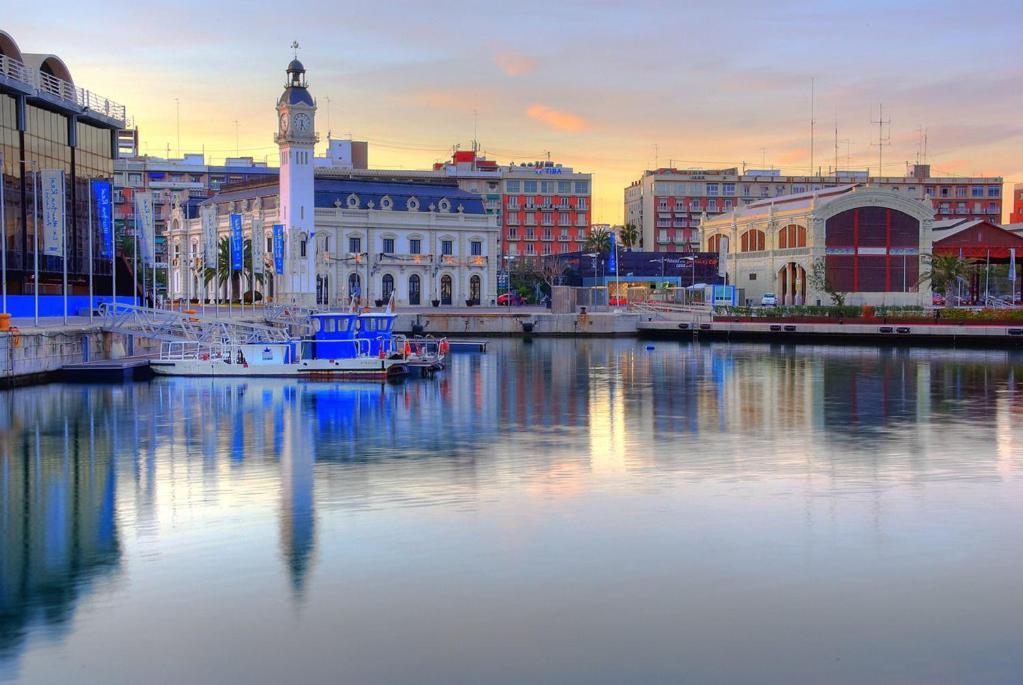 Apartamento Para 4 Personas En El Centro De Valencia, Plaza El Pilar Kültér fotó